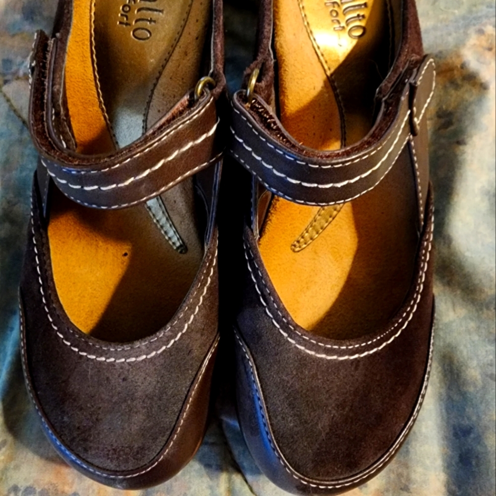Brown Rialto Comfort 2 inch mules